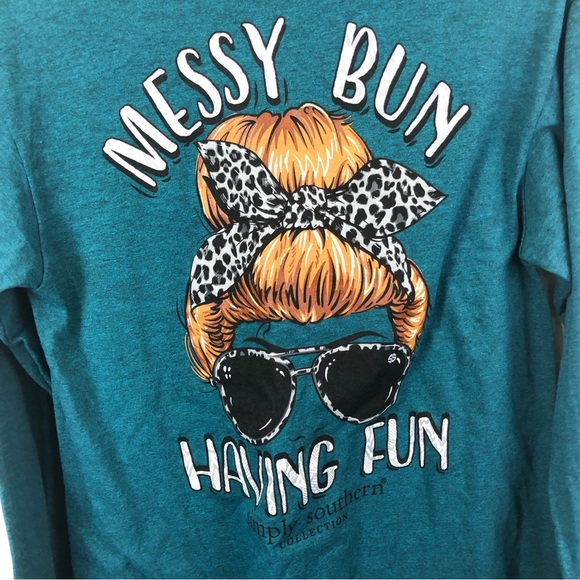 New With Tags Simply Southern Long Sleeve Teal Tee Size Small Messy Bun - Picture 4 of 5